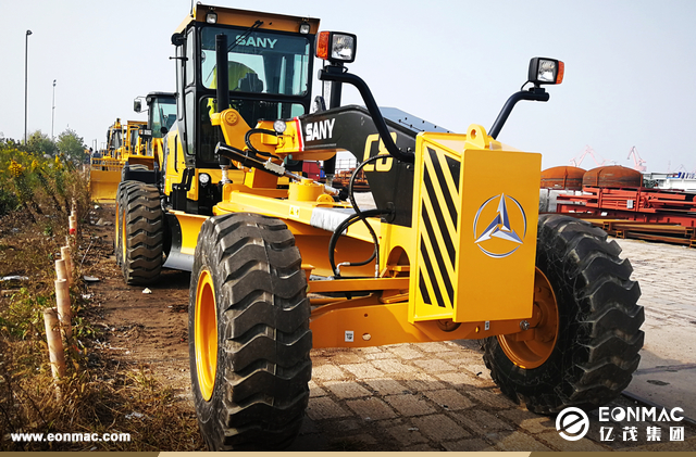 11台徐工、三一等工程机械出口巴布亚新几内亚