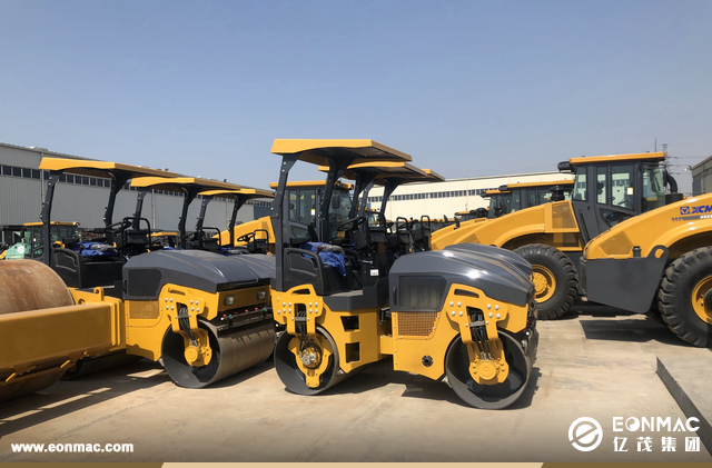 刚果（金）客户参观徐工、山推工厂