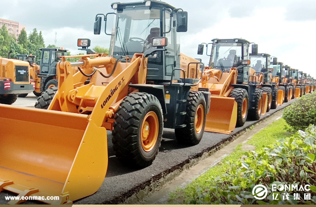 3台龙工CDM833装载机出口阿根廷