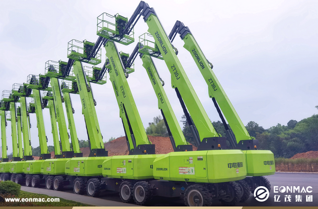 4台运想重工RX1617、中联重科ZA24J和ZT30J升降机出口西班牙